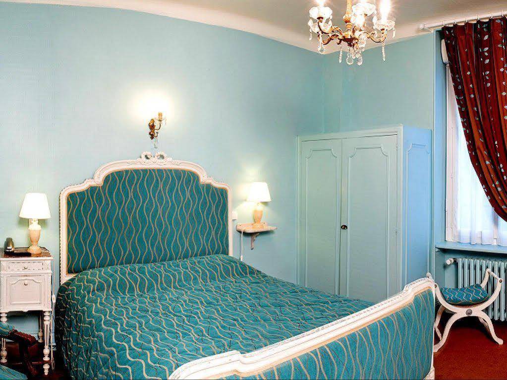 Hotel Le Dauphin Salbris Exterior foto